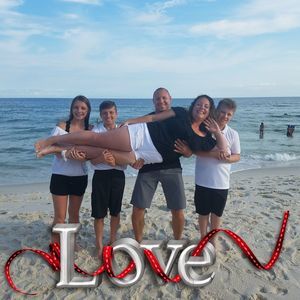 Meet your Posher, Brandy